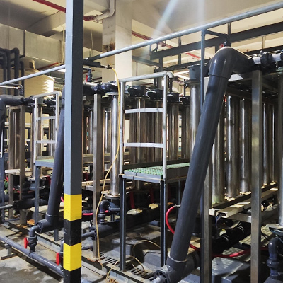 整流電極循環(huán)電解設(shè)備 